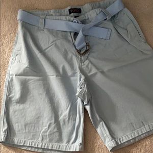 VISITOR light blue shorts